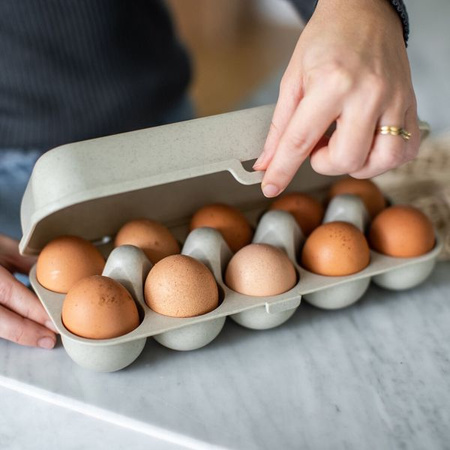 Pojemnik na jajka Koziol EGGS TO GO – piaskowy, na 10 jajek